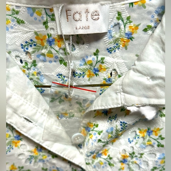 NWT, Fate, Broderie Eyelett Floral Button-Up Dress - Picture 5 of 7